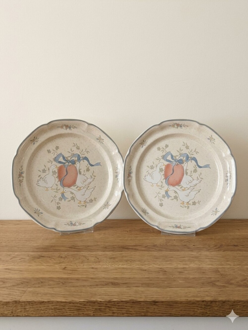Set of 2 Vintage International China “Marmalade” Dinner Plates – Made in Japan